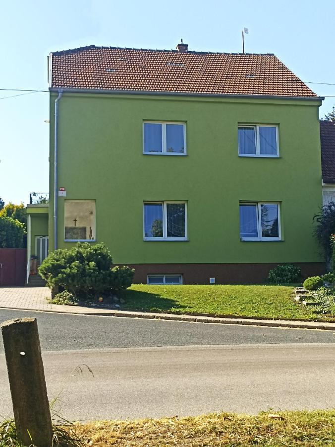 Ubytovani V Rodinnem Dome Ostopovice Zewnętrze zdjęcie